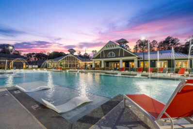Retreat On Milledge Resort Style Pool