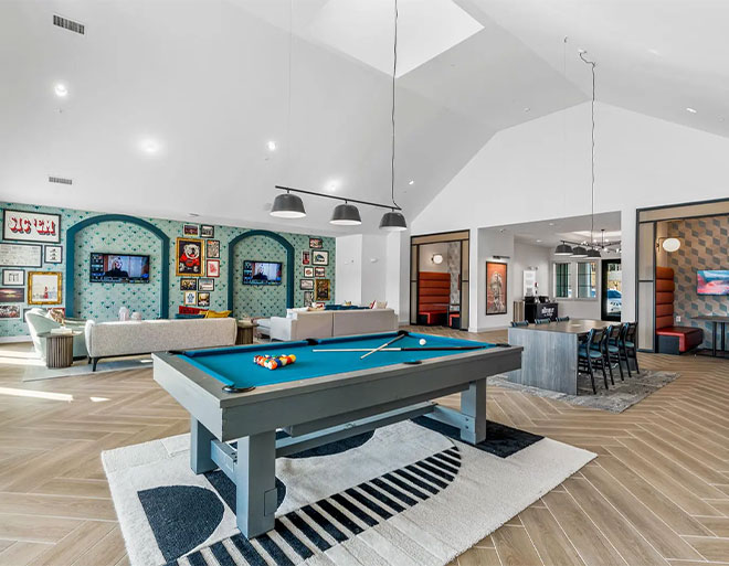 Pool table